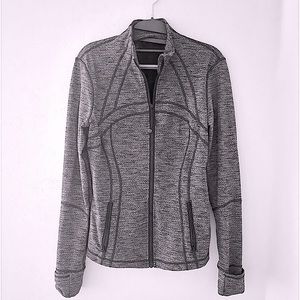Lulu lemon “Define” jacket. Size 6. “Like-new”Perfect condition